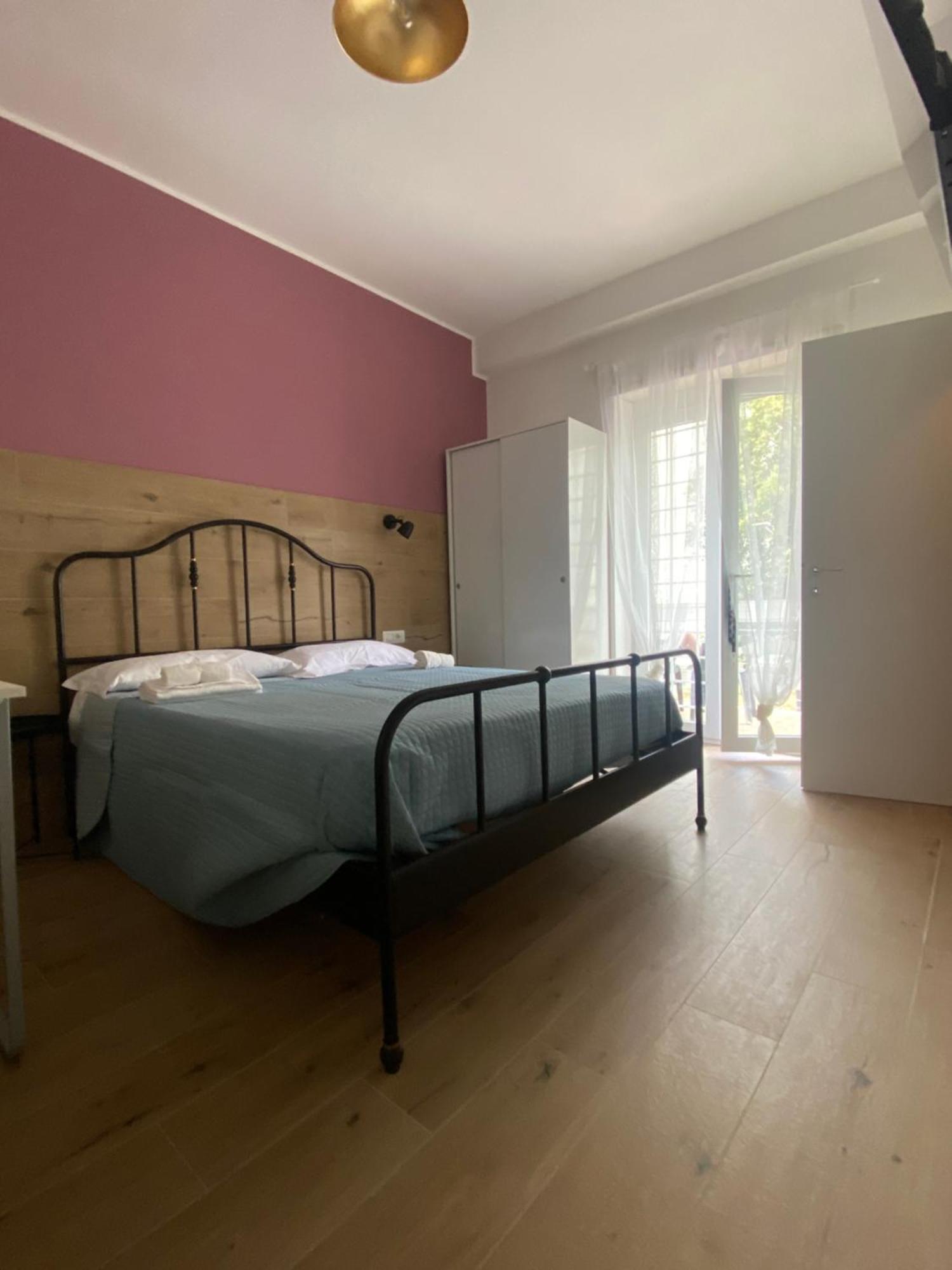 Antonino Pio Home 2 Roma Esterno foto